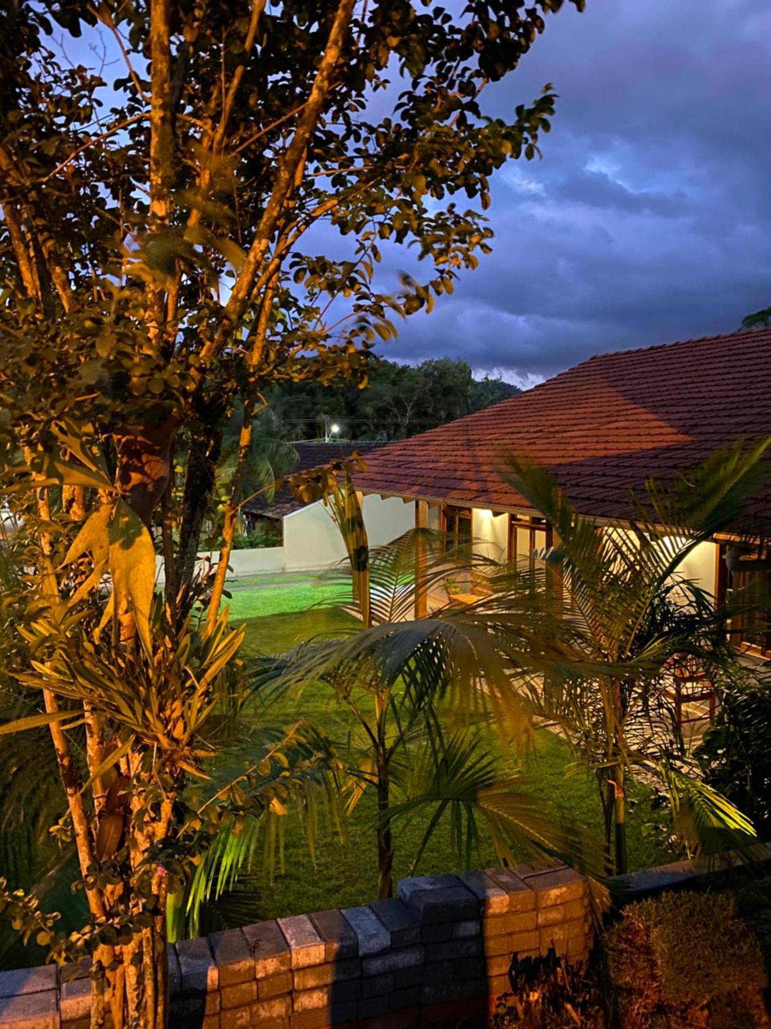 Hotel Bella